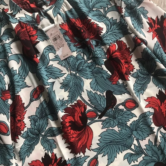 NEW ANN TAYLOR Teal Red Floral Bird Blouse XXSP - Picture 3 of 5